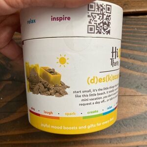 Sand Play Set with 6 Mini Molds